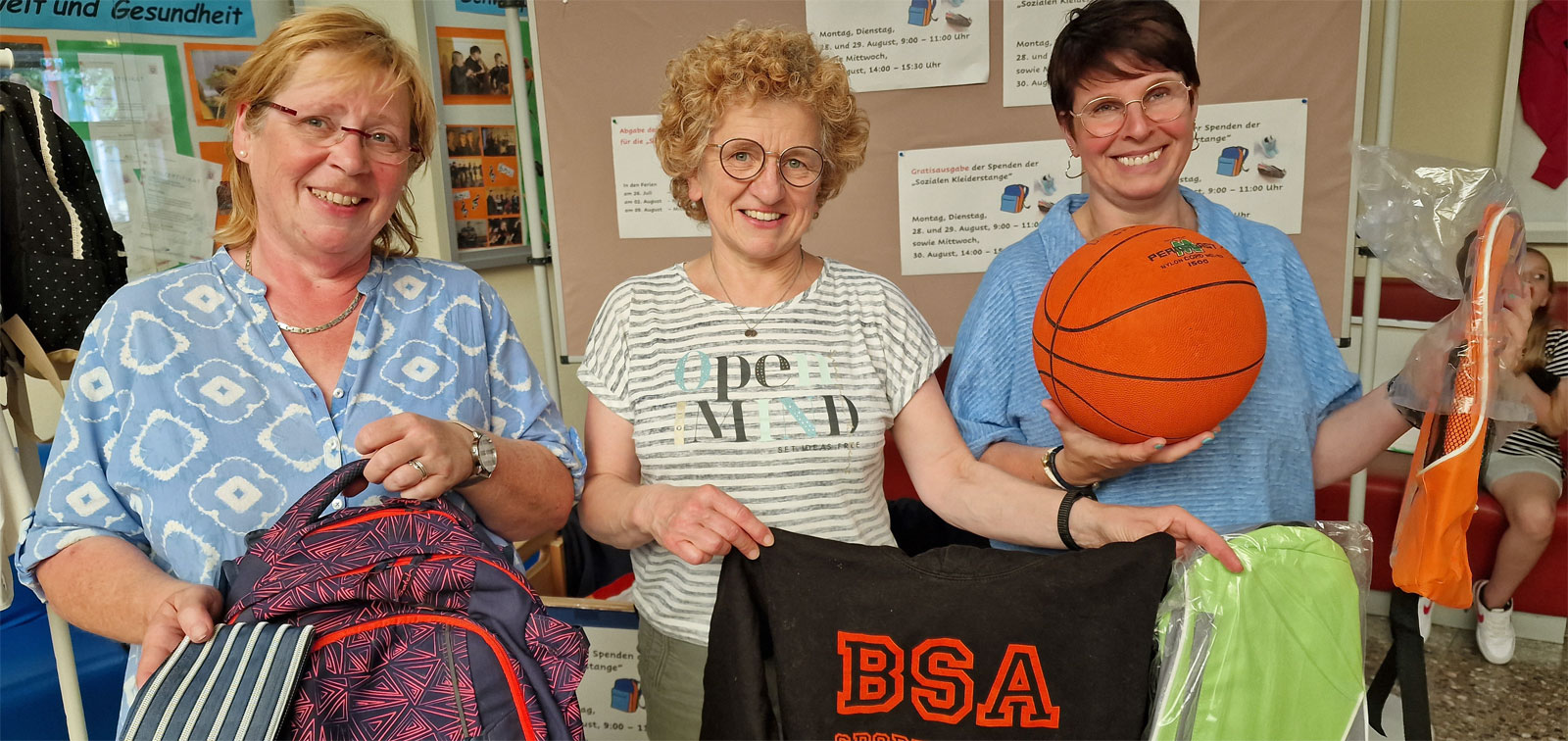 Soziale Kleiderstange